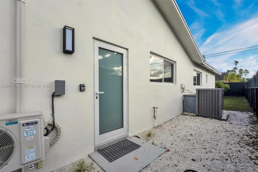 10430 Sunset Strip #SHORT TERM Sunrise, FL 33322