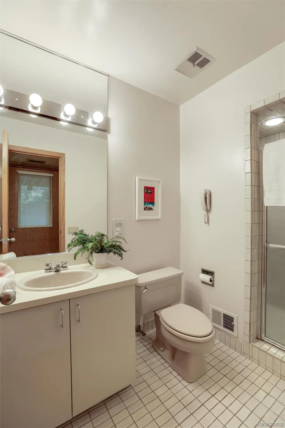 4972 Champlain Circle West Bloomfield Charter Township, MI 48323