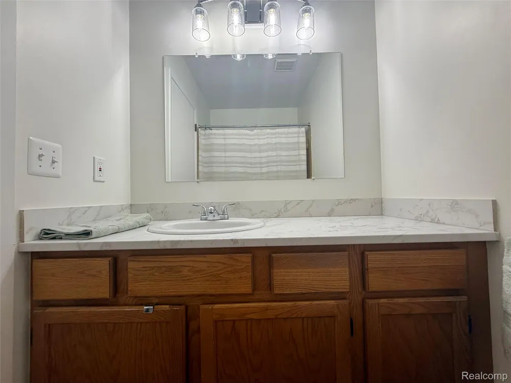 50149 N Angelo Court Chesterfield Township, MI 48047