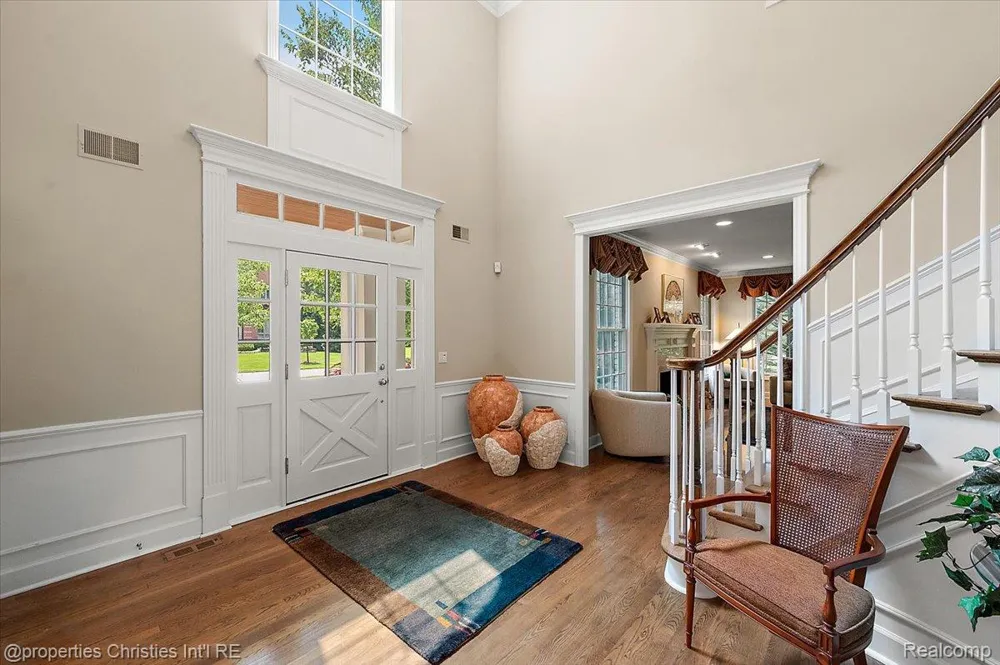 937 Mitchell Court Bloomfield Hills City, MI 48304