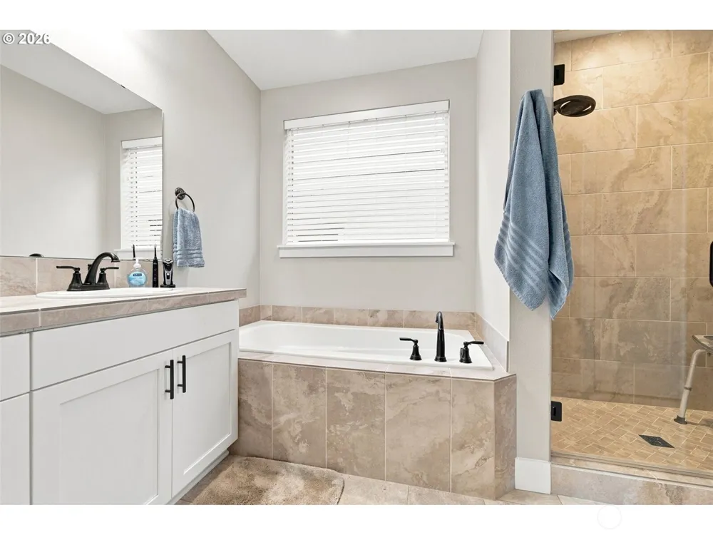 12508 NE 103rd Way Vancouver, WA 98682