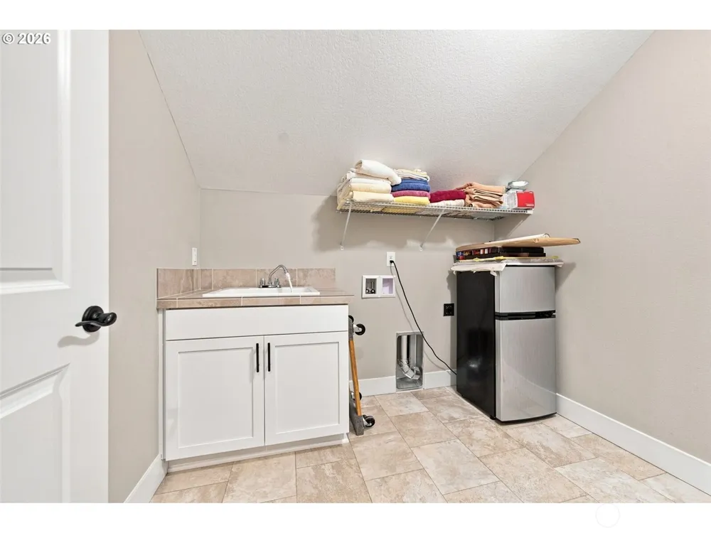 12508 NE 103rd Way Vancouver, WA 98682