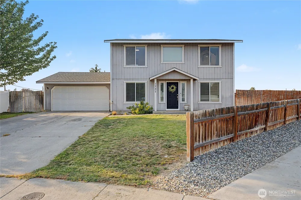 1737 W Mockingbird Street Moses Lake, WA 98837