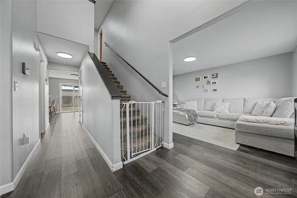1737 W Mockingbird Street Moses Lake, WA 98837