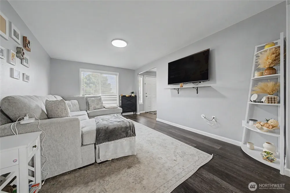 1737 W Mockingbird Street Moses Lake, WA 98837