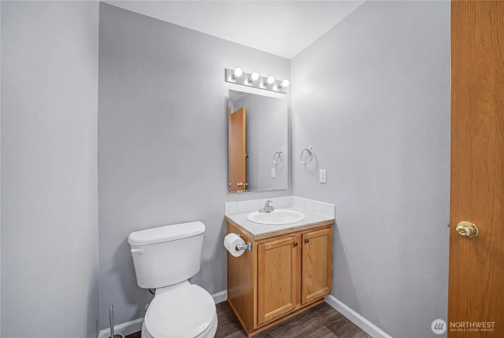 1737 W Mockingbird Street Moses Lake, WA 98837