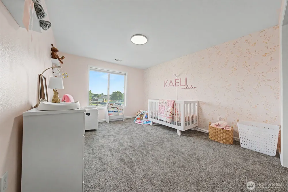 1737 W Mockingbird Street Moses Lake, WA 98837