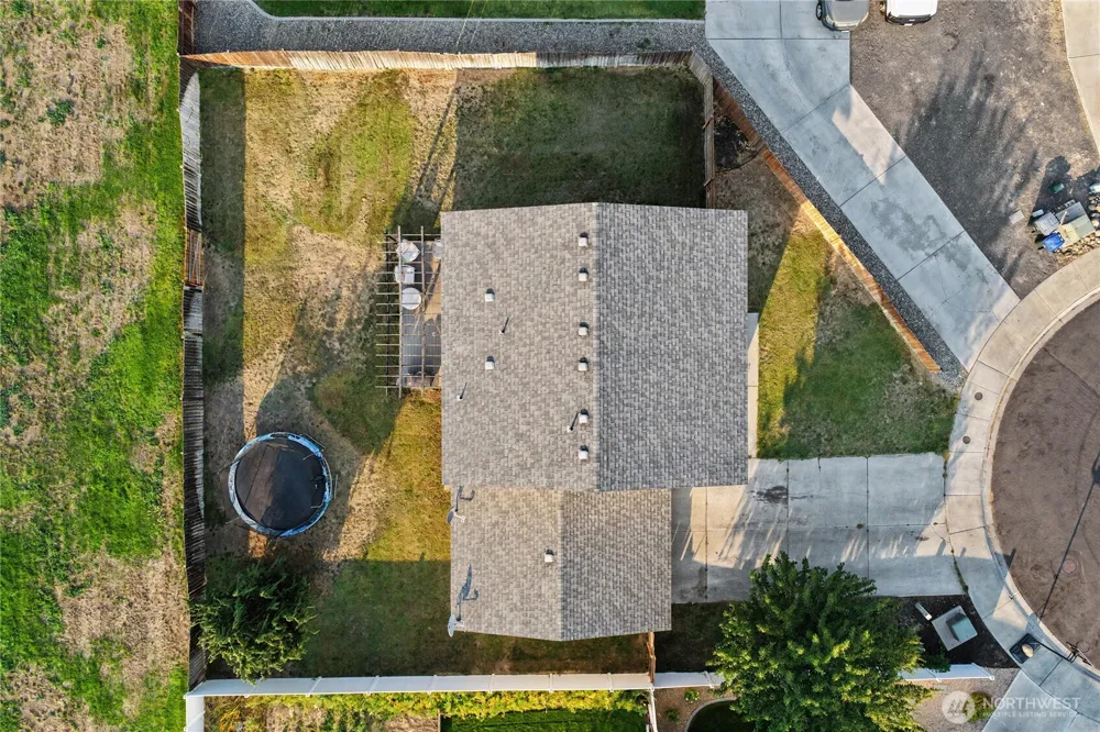 1737 W Mockingbird Street Moses Lake, WA 98837