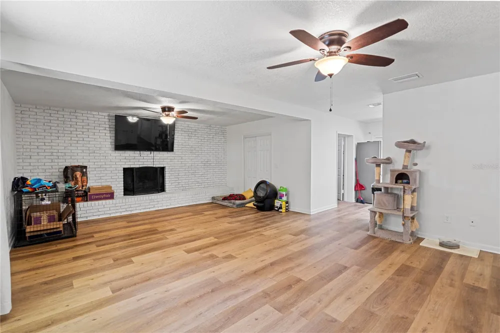 1825 SE 47TH TERRACE Gainesville, FL 32641