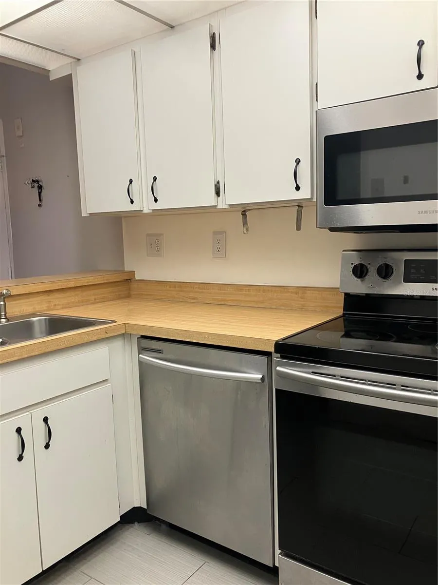 3006 CARING WAY #211 Port Charlotte, FL 33952