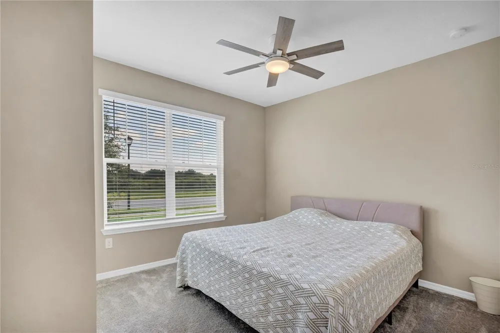 1046 SILVERLAKE BOULEVARD Lake Alfred, FL 33850