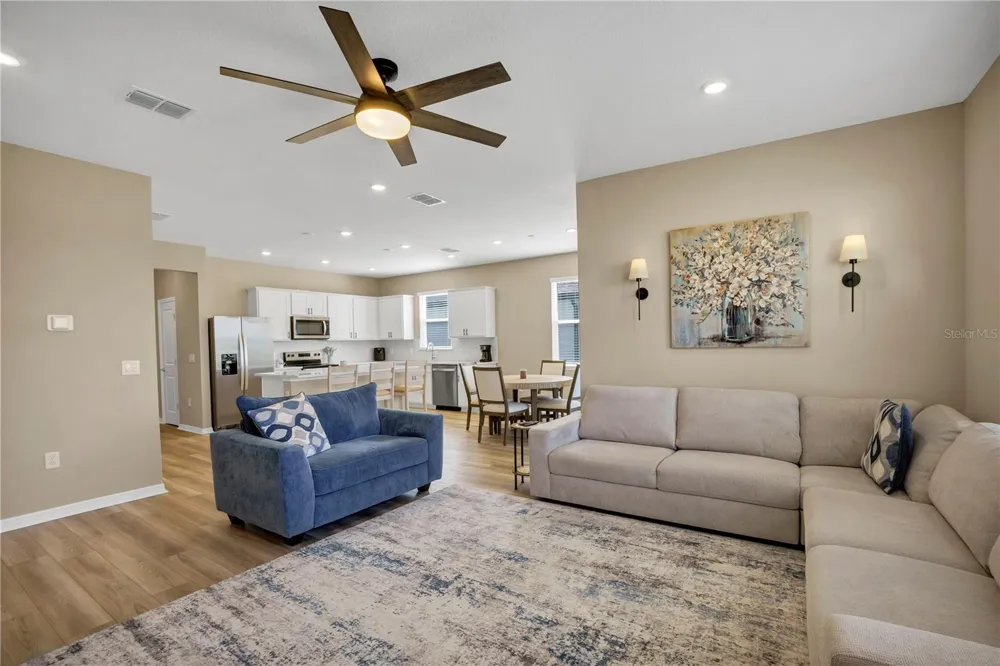 1046 SILVERLAKE BOULEVARD Lake Alfred, FL 33850