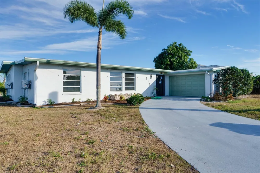 217 W TARPON BOULEVARD NW Port Charlotte, FL 33952