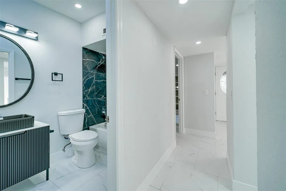 217 W TARPON BOULEVARD NW Port Charlotte, FL 33952