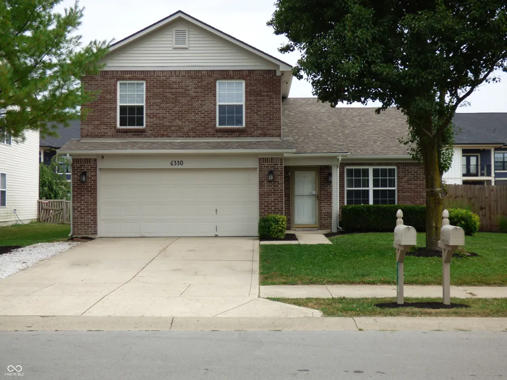 6330 W Chelmsford Drive McCordsville, IN 46055