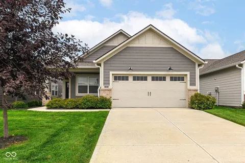 738 Ehrlich Lane