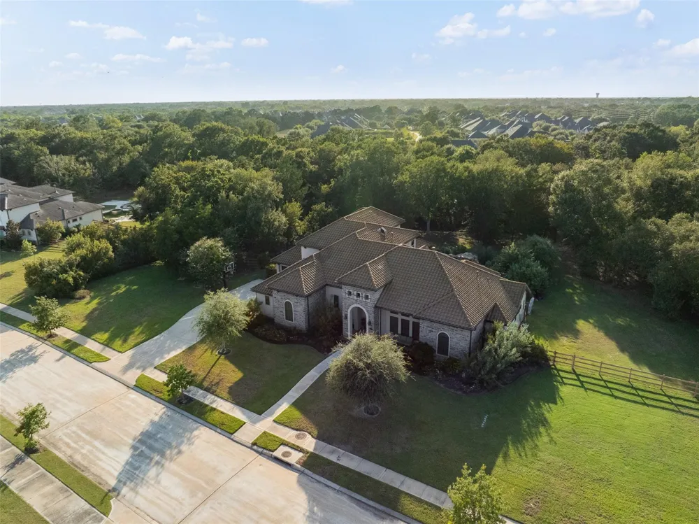 8603 Woods Hollow Trail Fulshear, TX 77406