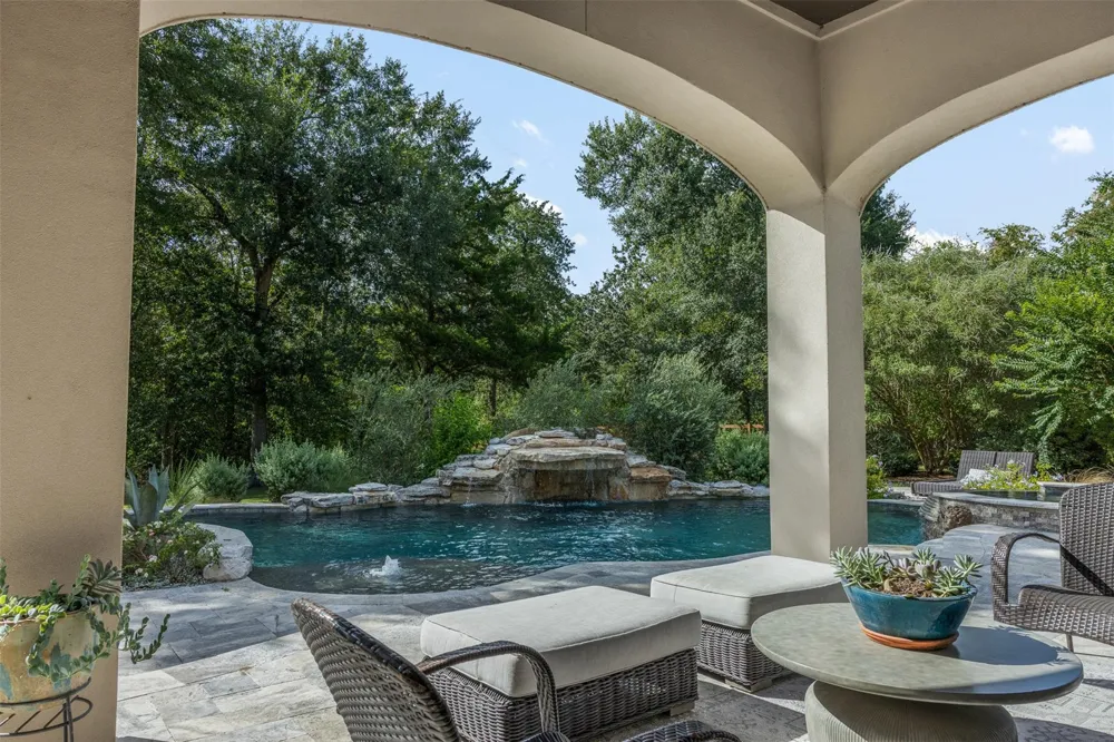 8603 Woods Hollow Trail Fulshear, TX 77406