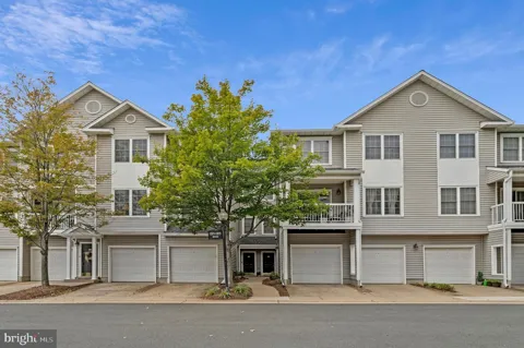 12877 FAIR BRIAR LANE