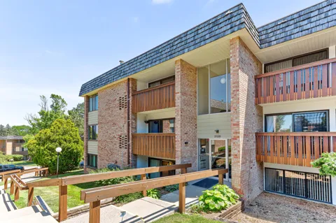 2126 Pauline Boulevard #301