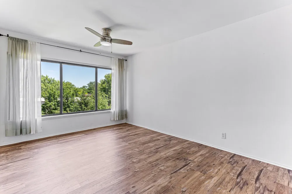 2126 Pauline Boulevard #301 Ann Arbor, MI 48103