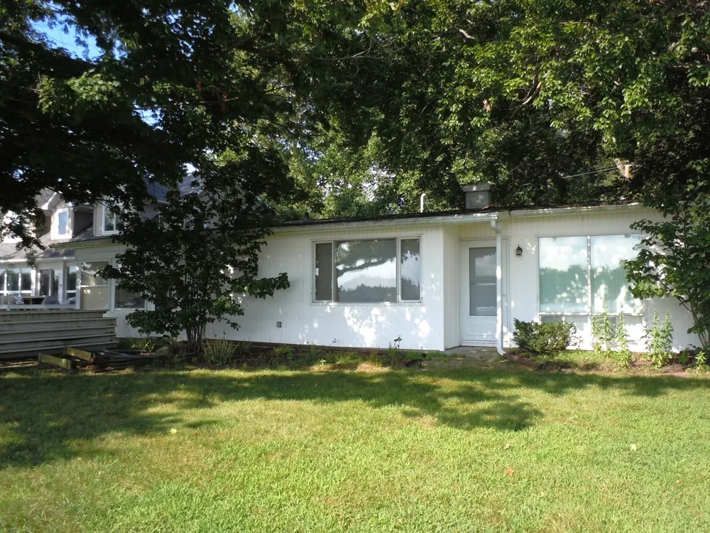 327 Kope Kon Point Coldwater, MI 49036