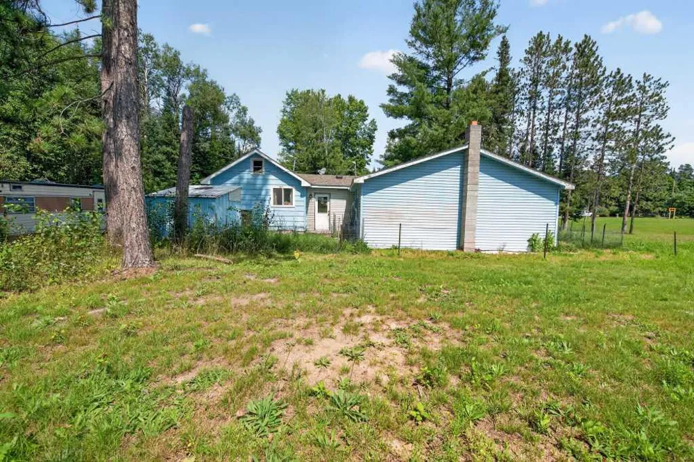 17955 County Road 612 Atlanta, MI 49709
