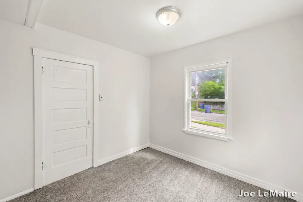 427 Hopson Street NE Grand Rapids, MI 49503