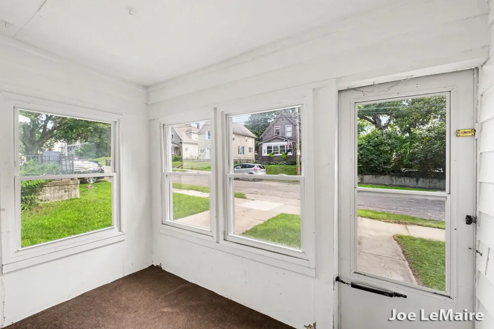 427 Hopson Street NE Grand Rapids, MI 49503