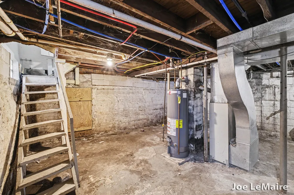 427 Hopson Street NE Grand Rapids, MI 49503