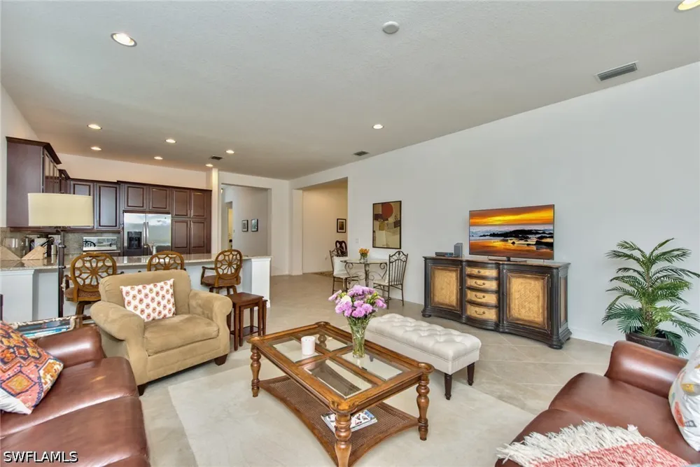 Tigris Lane Naples, FL 34119