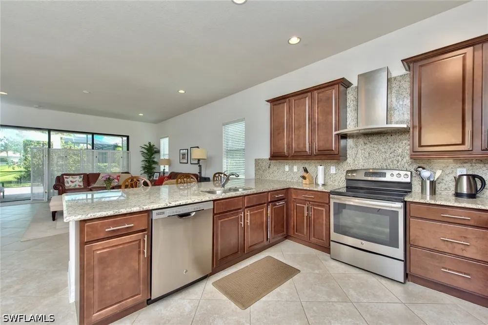 Tigris Lane Naples, FL 34119