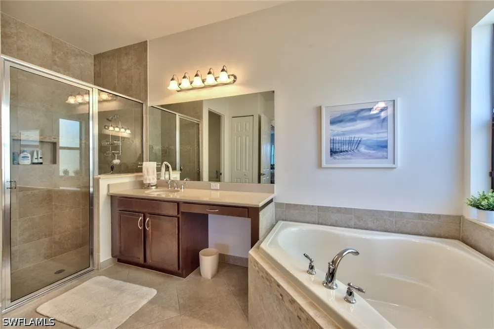 Tigris Lane Naples, FL 34119