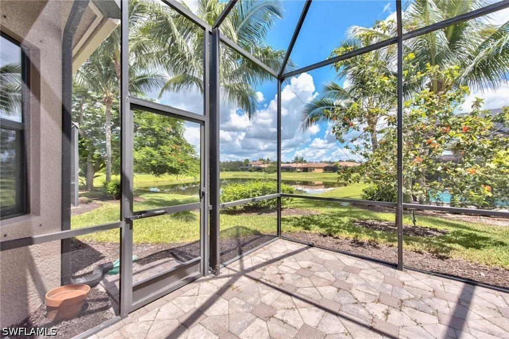 Tigris Lane Naples, FL 34119