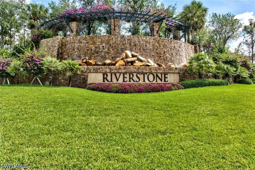 Tigris Lane Naples, FL 34119