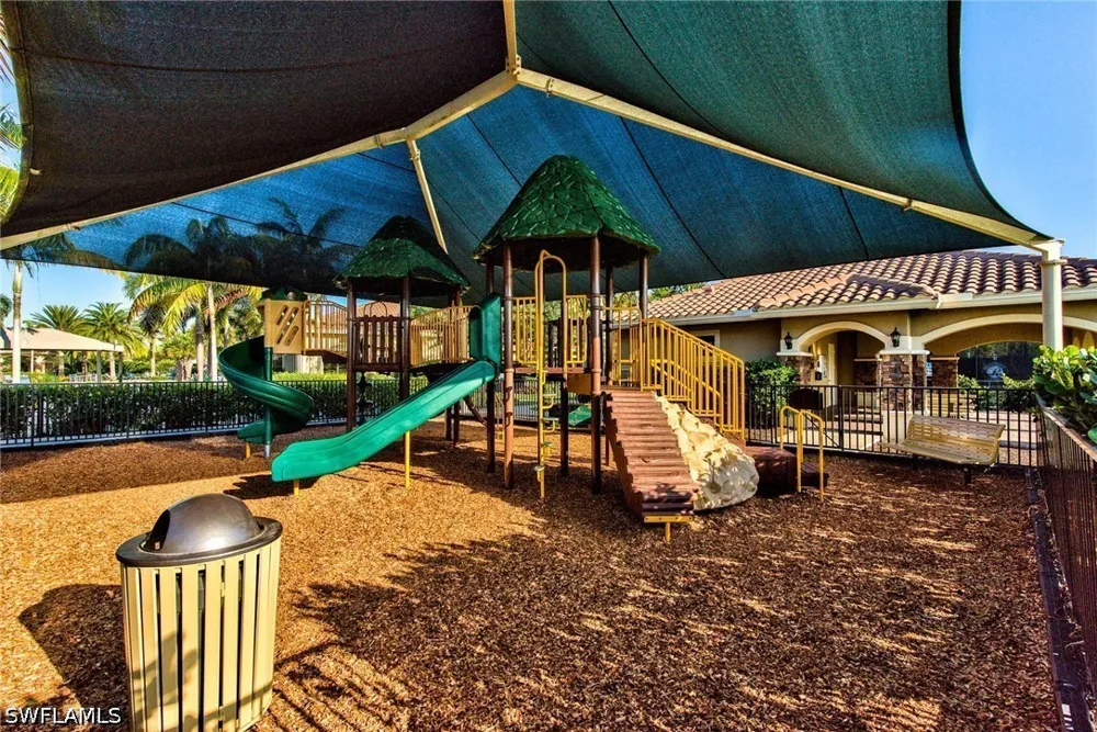 Tigris Lane Naples, FL 34119