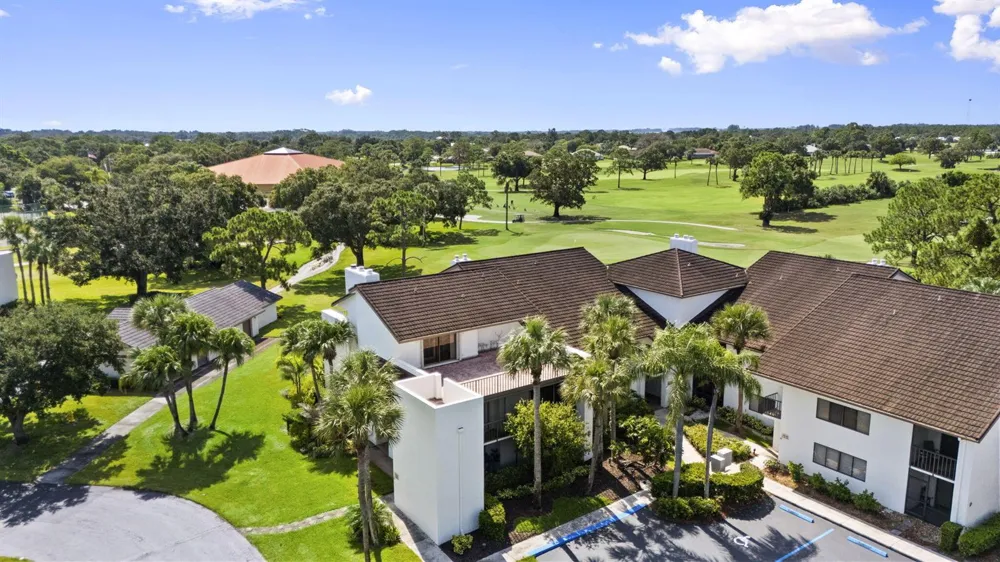 3400 TWIN LAKES TERRACE #206 Fort Pierce, FL 34951