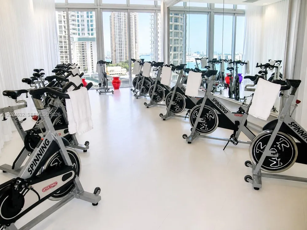 475 Brickell Ave #1412 Miami, FL 33131