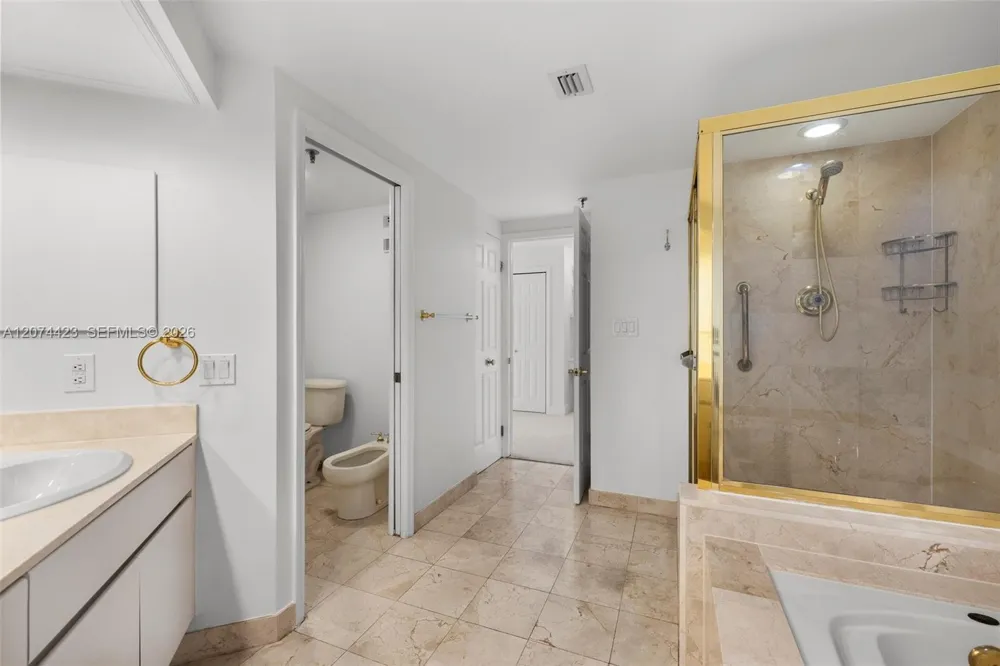 721 Biltmore Way #601 Coral Gables, FL 33134