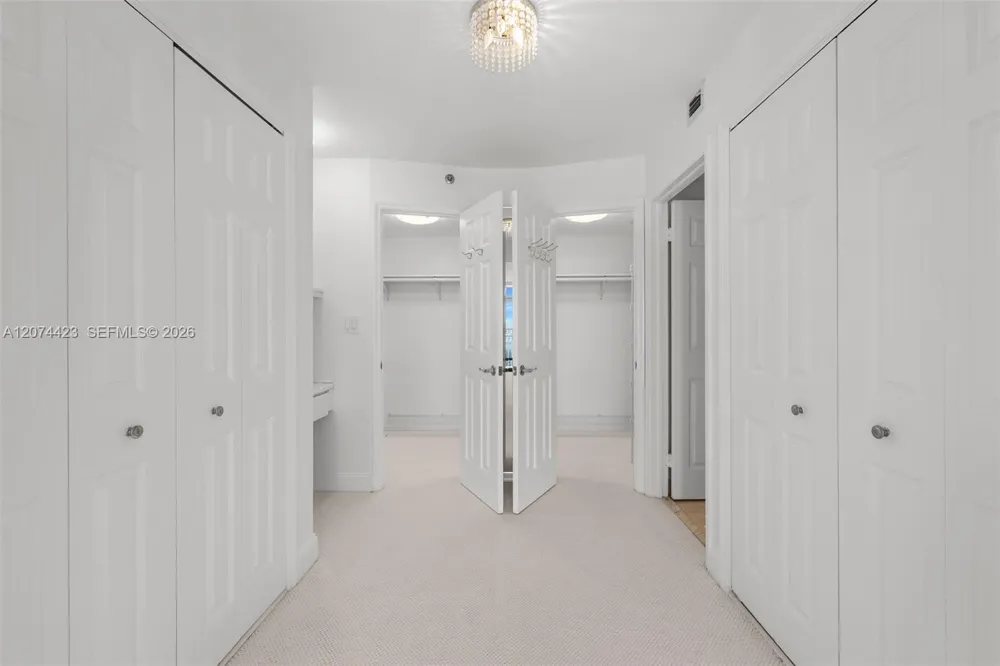 721 Biltmore Way #601 Coral Gables, FL 33134