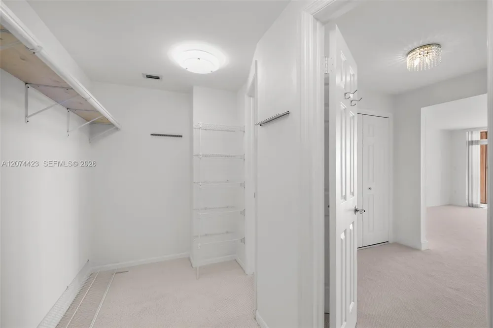 721 Biltmore Way #601 Coral Gables, FL 33134