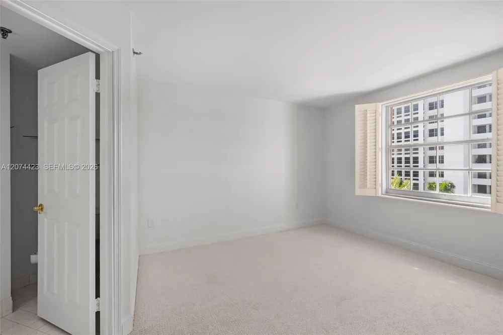 721 Biltmore Way #601 Coral Gables, FL 33134