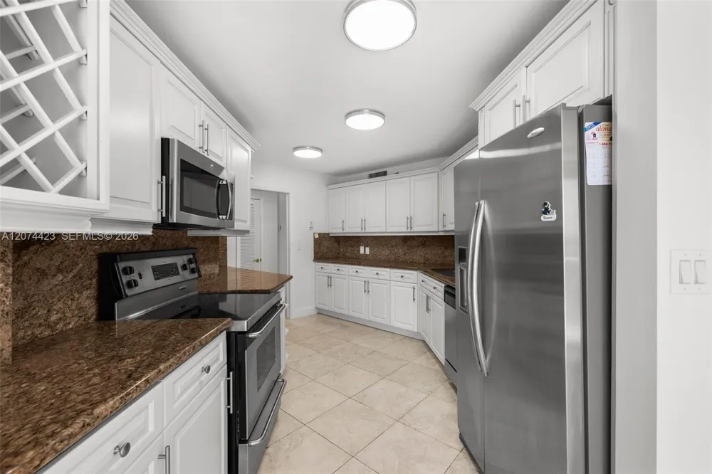 721 Biltmore Way #601 Coral Gables, FL 33134