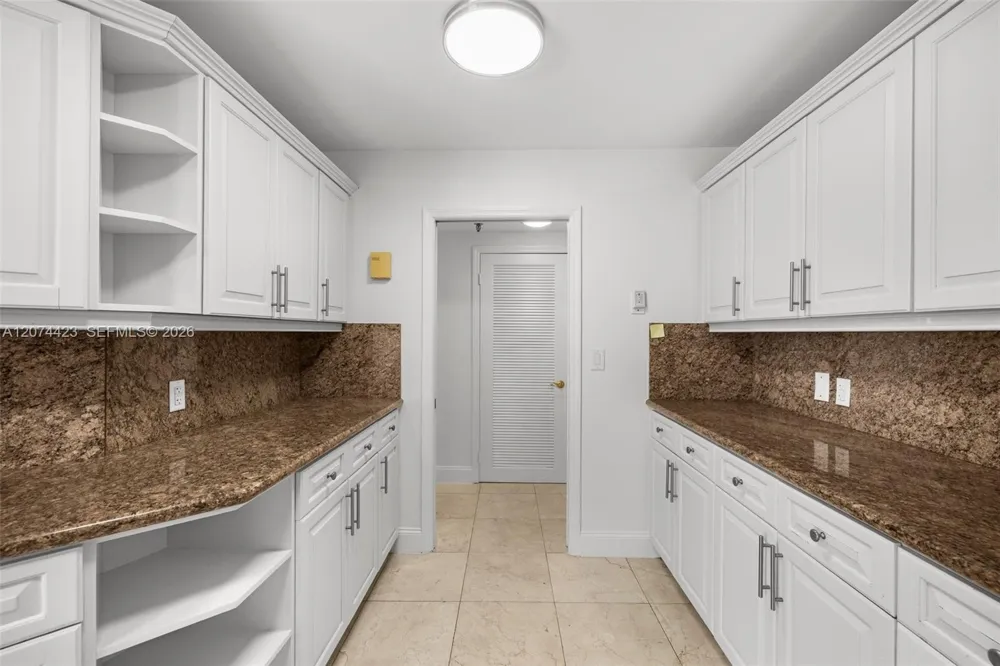 721 Biltmore Way #601 Coral Gables, FL 33134
