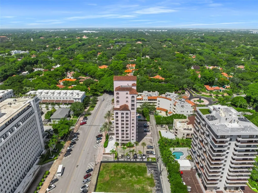 721 Biltmore Way #601 Coral Gables, FL 33134