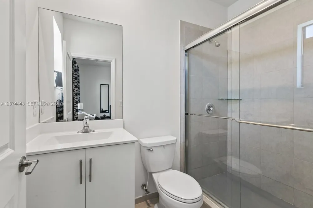 11438 W 34th Ct #11438 Hialeah, FL 33018