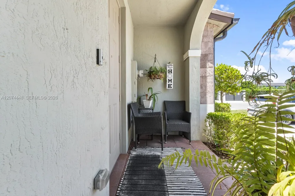 11438 W 34th Ct #11438 Hialeah, FL 33018