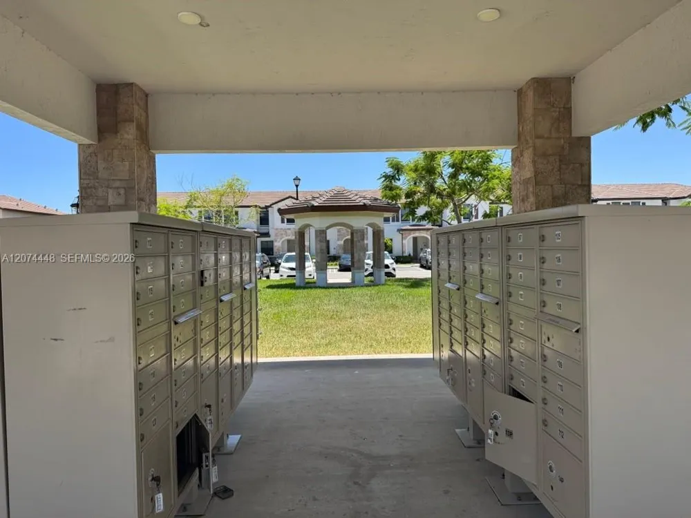 11438 W 34th Ct #11438 Hialeah, FL 33018