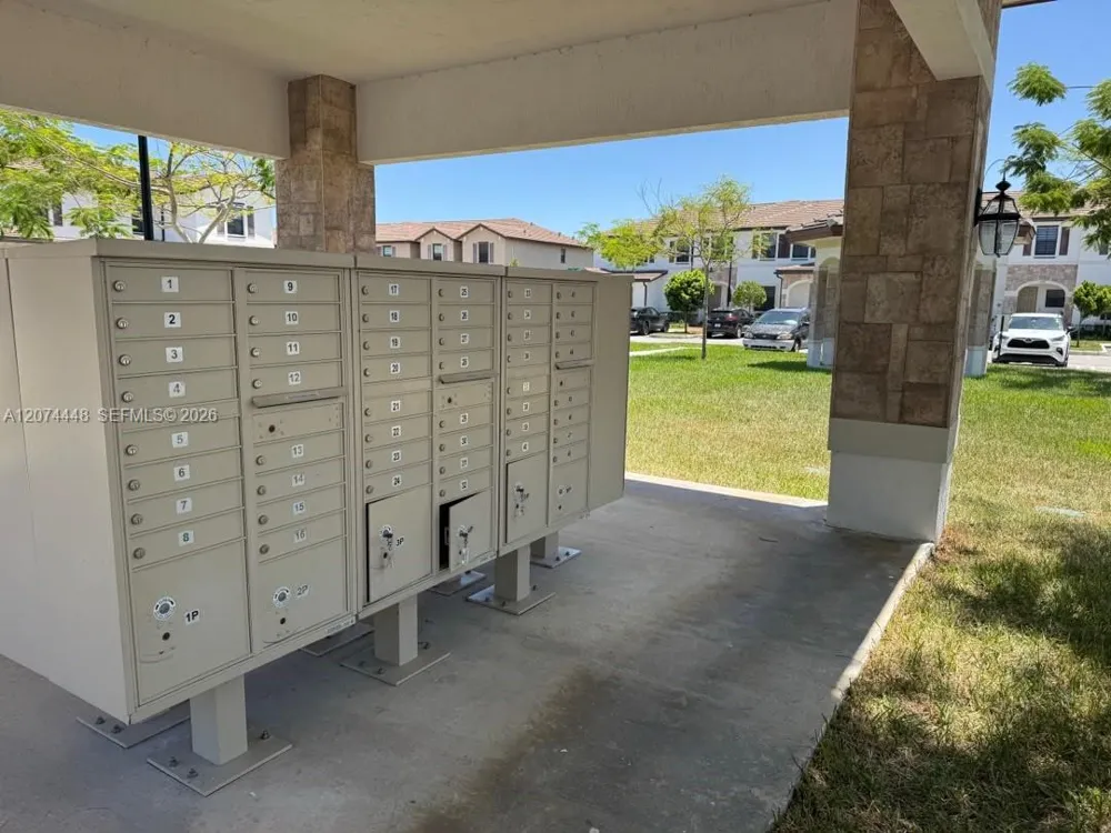 11438 W 34th Ct #11438 Hialeah, FL 33018