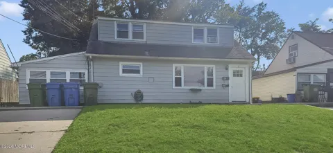 8 Kendall Drive